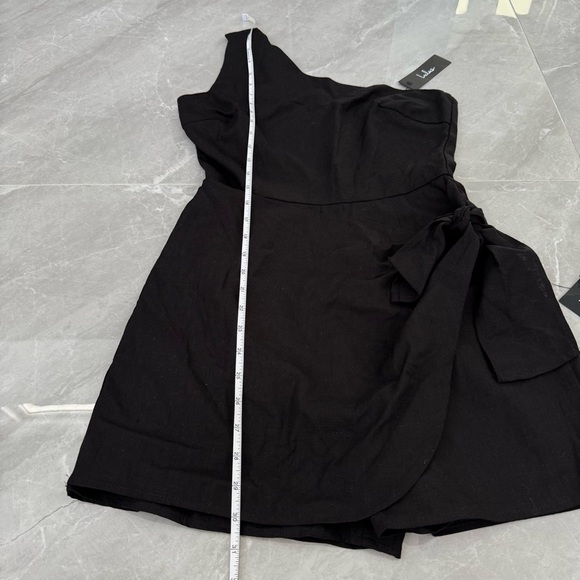 Women’s Lulus Tie and Low One Shoulder Knotted Skort Romper Linen Blend Small - Picture 15 of 16